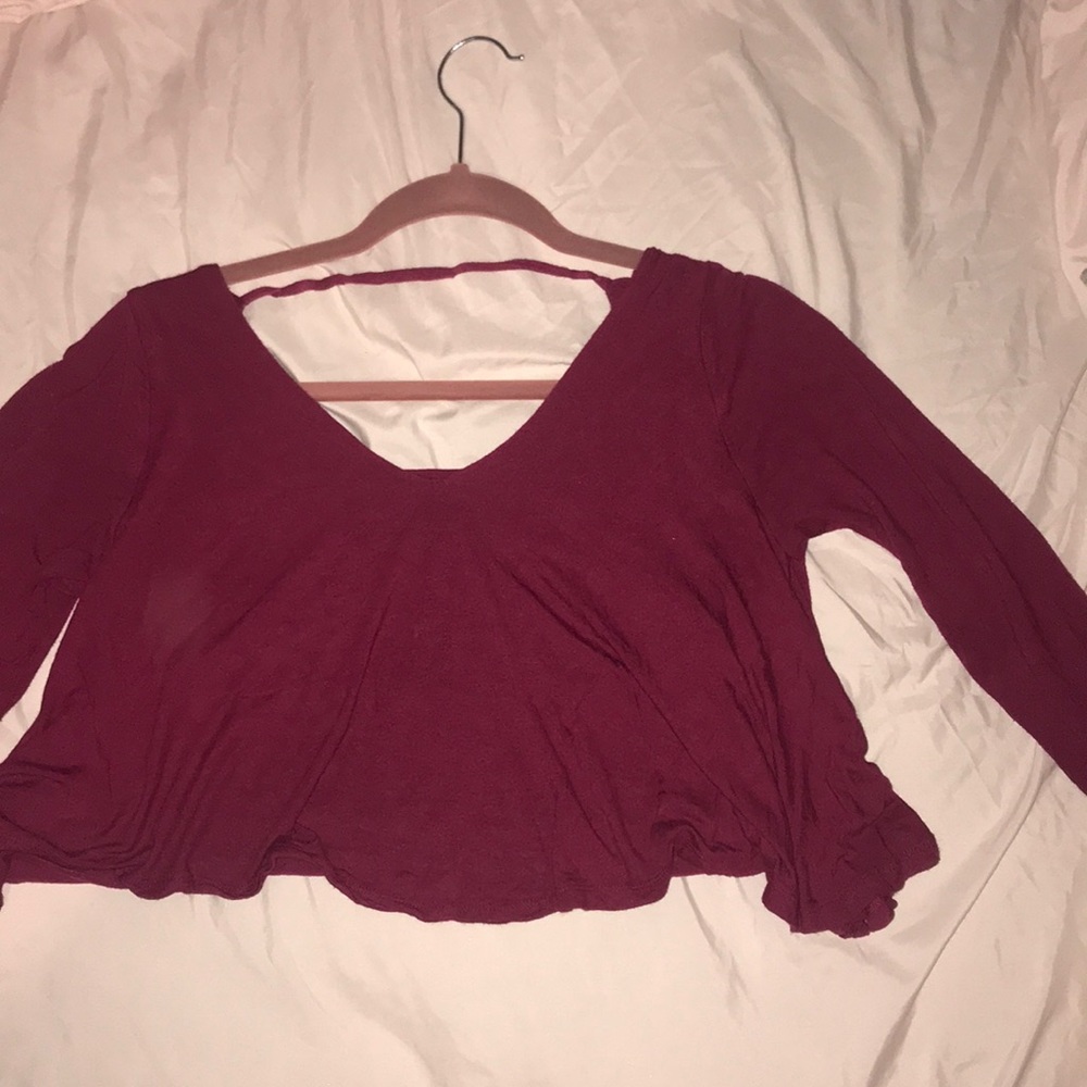 long sleeved flowy maroon crop top
